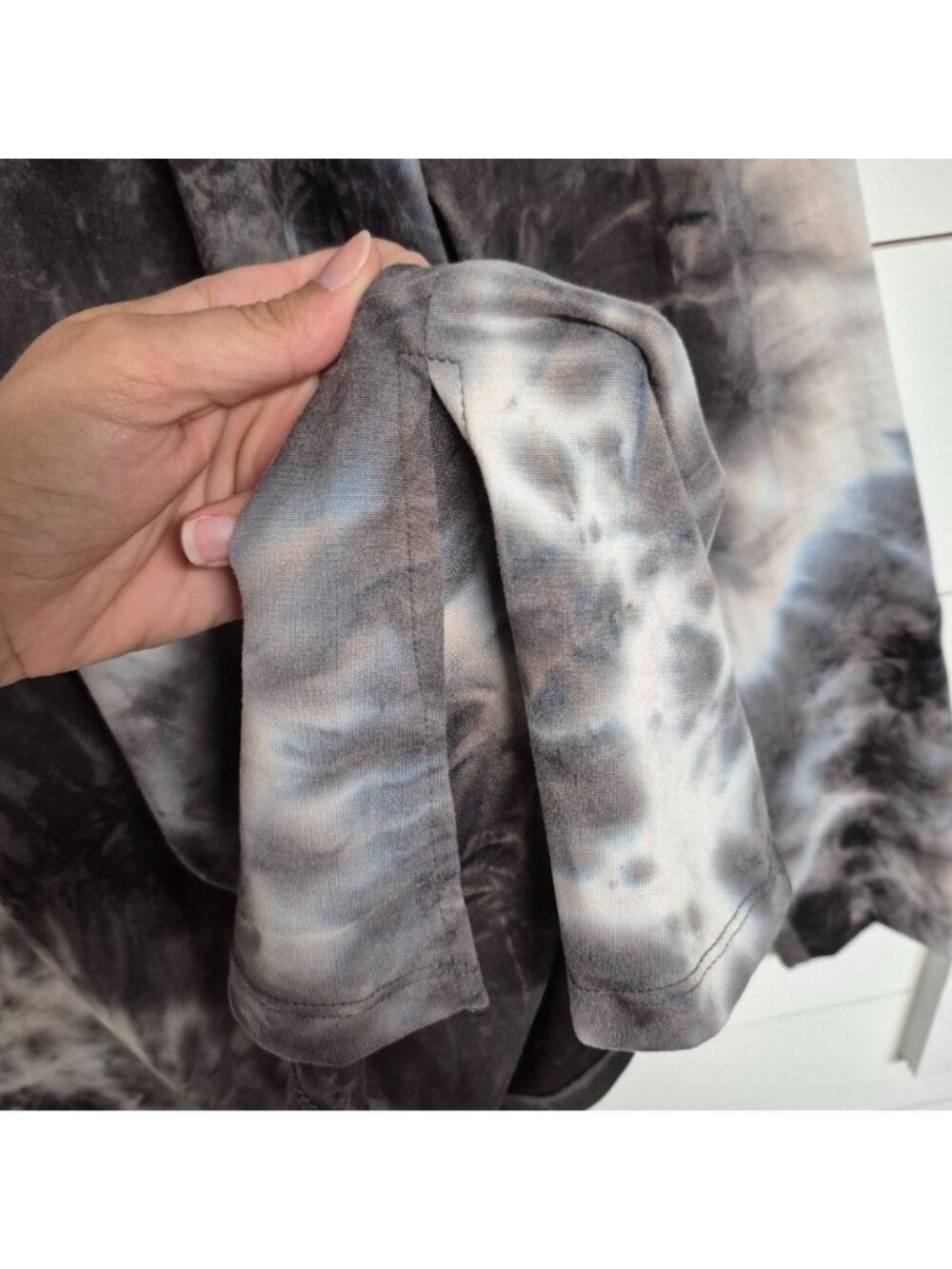 White Birch Women's Tie-Dye Long Sleeve Top Size XL - Picture 4 of 7